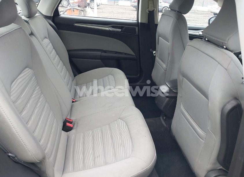 Photo 8 of 2016 Ford Fusion S (VIN 3FA6P0G77GR184796)