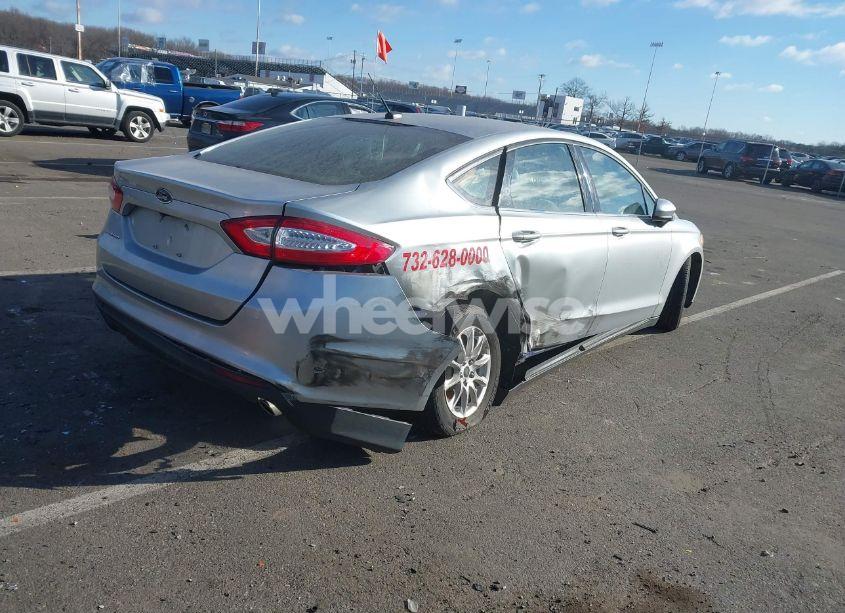 Photo 4 of 2016 Ford Fusion S (VIN 3FA6P0G77GR310591)