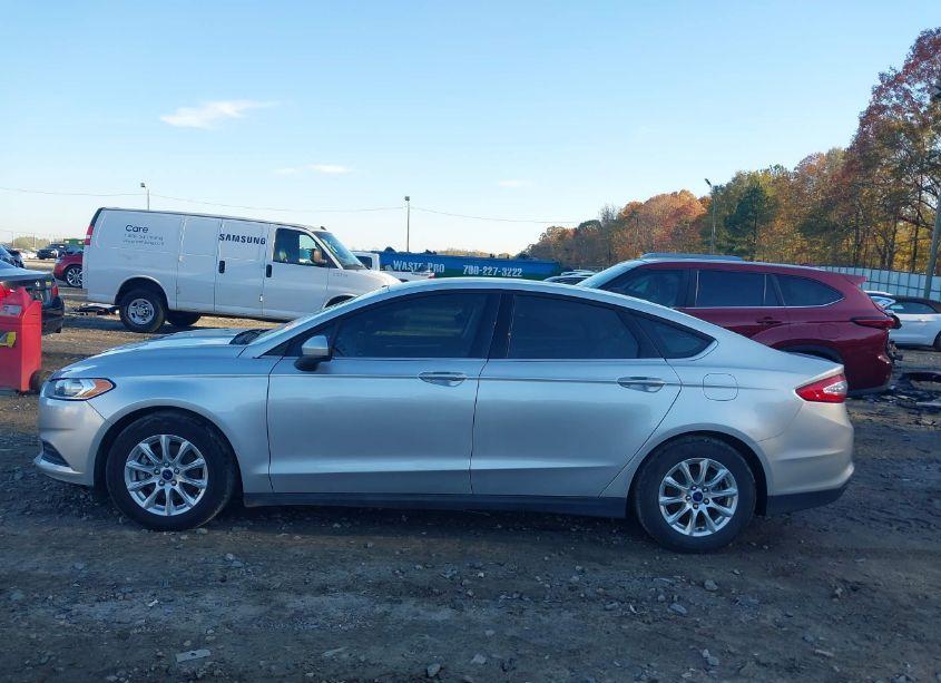 Photo 14 of 2016 Ford Fusion S (VIN 3FA6P0G77GR350167)