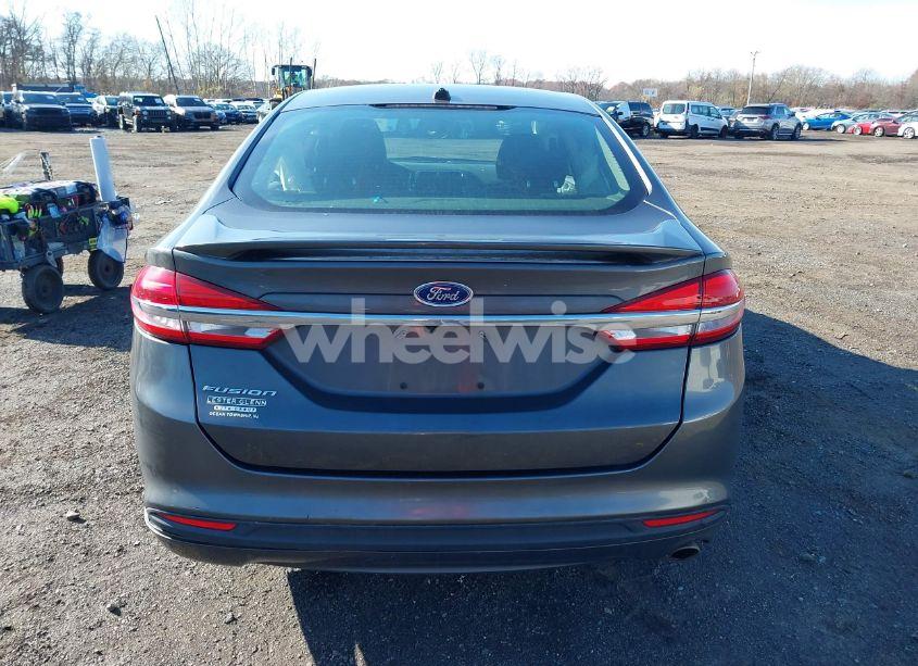 Photo 16 of 2017 Ford Fusion S (VIN 3FA6P0G77HR107153)