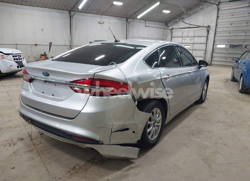 Photo 4 of 2017 Ford Fusion S (VIN 3FA6P0G77HR162329)