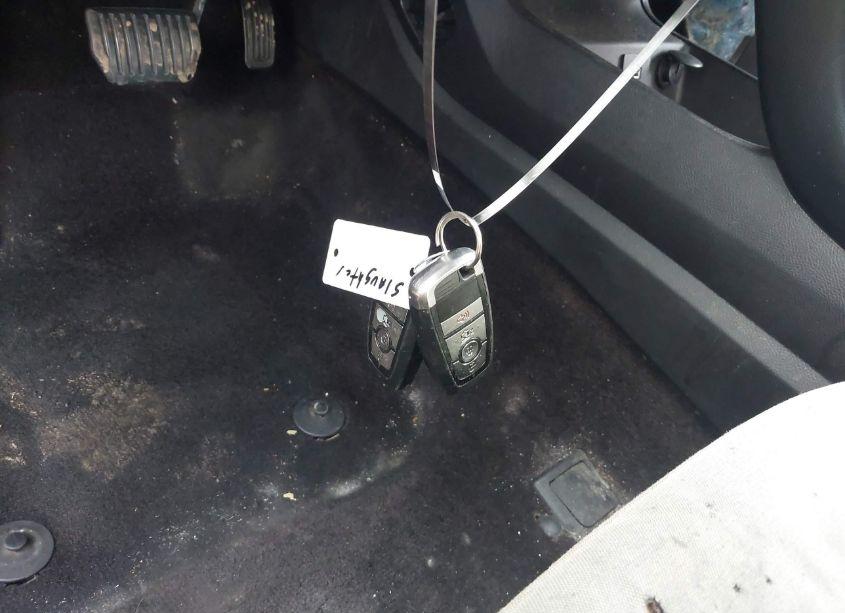 Photo 11 of 2017 Ford Fusion S (VIN 3FA6P0G77HR364426)