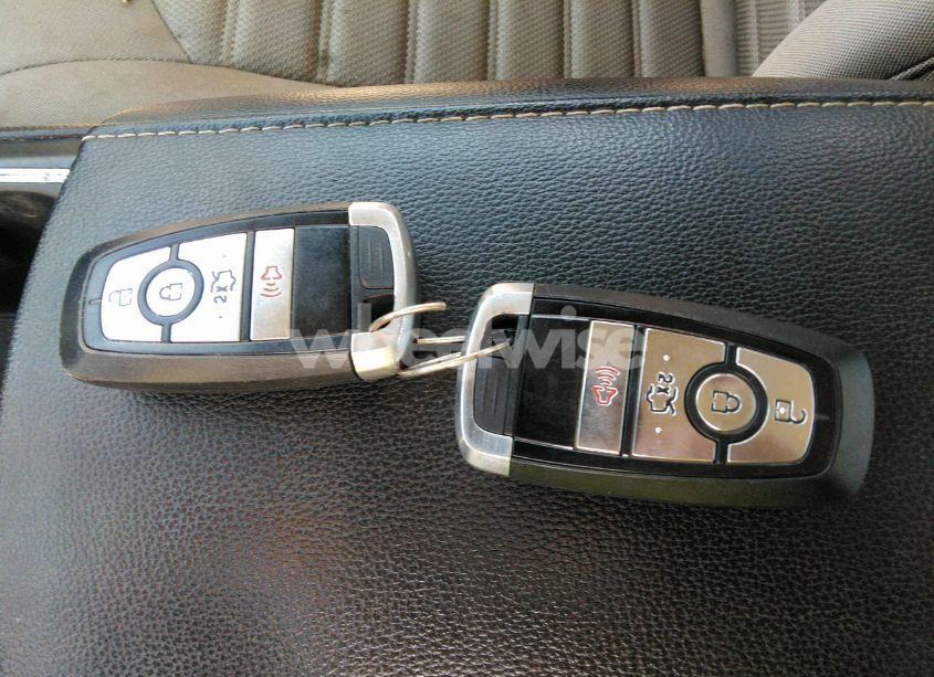 Photo 11 of 2019 Ford Fusion S (VIN 3FA6P0G77KR193426)