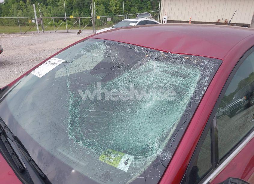 Photo 6 of 2019 Ford Fusion S (VIN 3FA6P0G77KR215022)