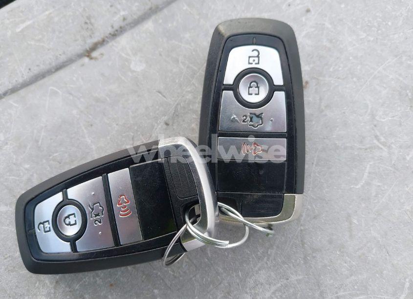 Photo 11 of 2019 Ford Fusion S (VIN 3FA6P0G77KR233083)