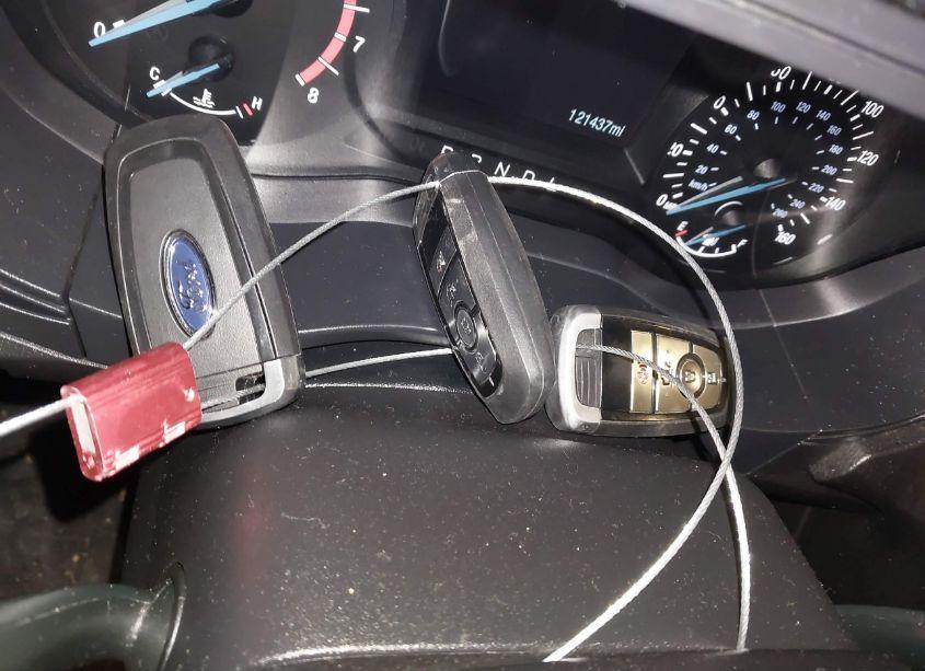 Photo 11 of 2019 Ford Fusion S (VIN 3FA6P0G77KR278217)