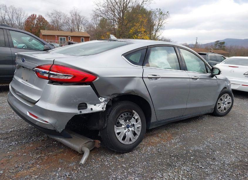 Photo 6 of 2020 Ford Fusion S (VIN 3FA6P0G77LR248300)