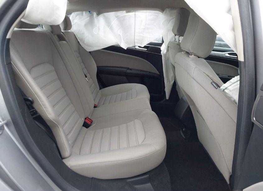 Photo 8 of 2020 Ford Fusion S (VIN 3FA6P0G77LR248300)