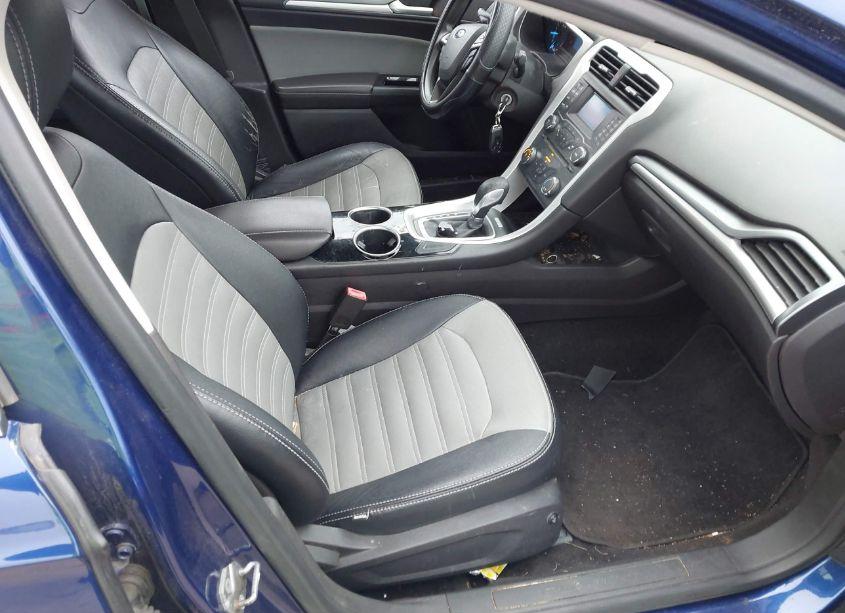 Photo 5 of 2013 Ford Fusion S (VIN 3FA6P0G78DR136509)