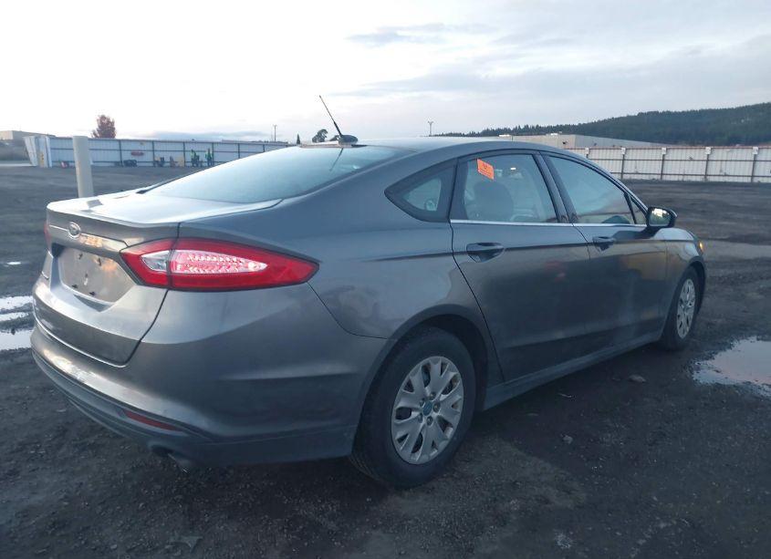 Photo 4 of 2013 Ford Fusion S (VIN 3FA6P0G78DR216442)