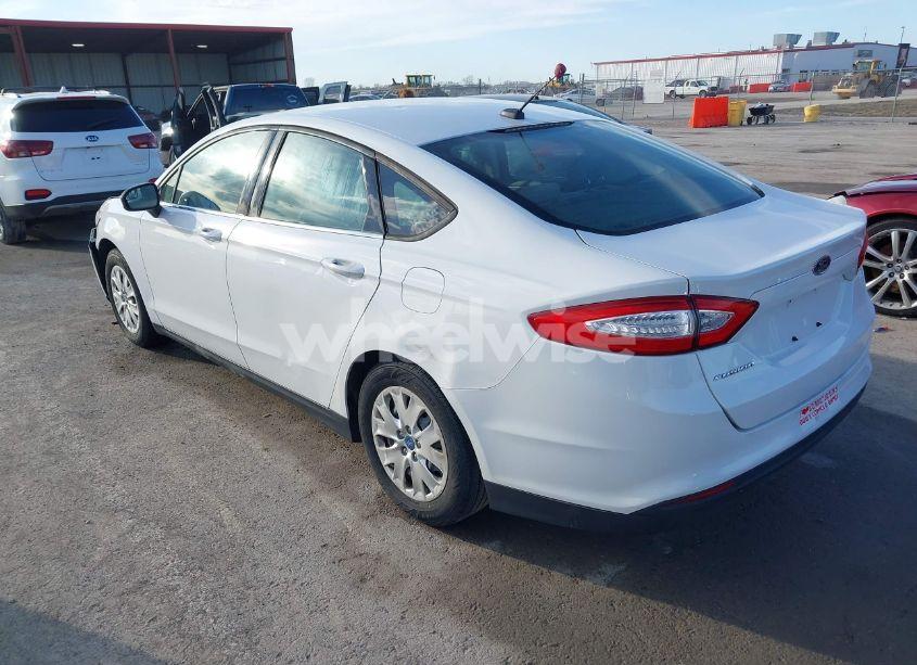 Photo 3 of 2013 Ford Fusion S (VIN 3FA6P0G78DR244158)