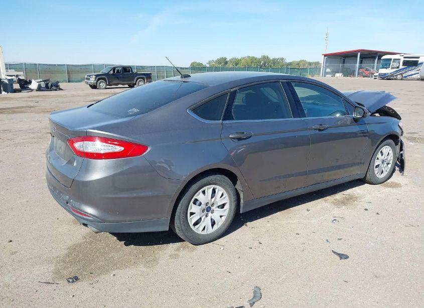 Photo 4 of 2013 Ford Fusion S (VIN 3FA6P0G78DR319666)