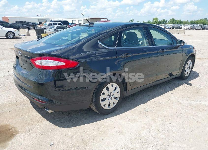 Photo 4 of 2014 Ford Fusion S (VIN 3FA6P0G78ER138004)