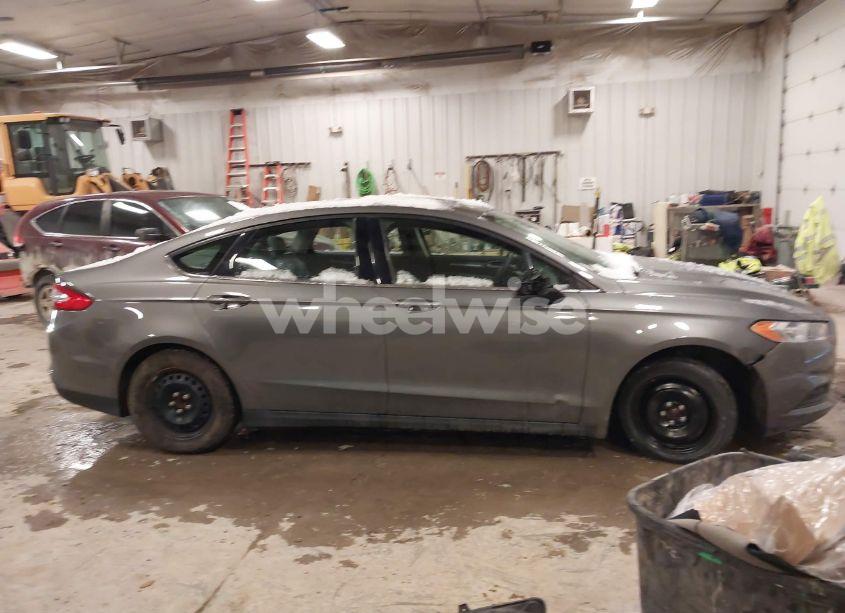 Photo 13 of 2014 Ford Fusion S (VIN 3FA6P0G78ER316302)