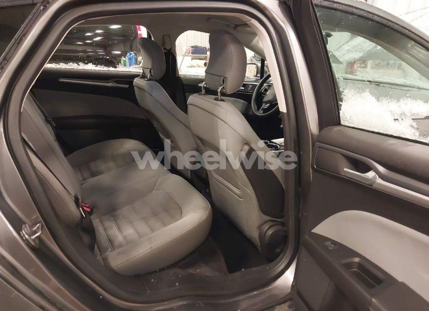 Photo 8 of 2014 Ford Fusion S (VIN 3FA6P0G78ER316302)