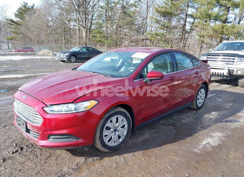 Photo 2 of 2014 Ford Fusion S (VIN 3FA6P0G78ER352099)