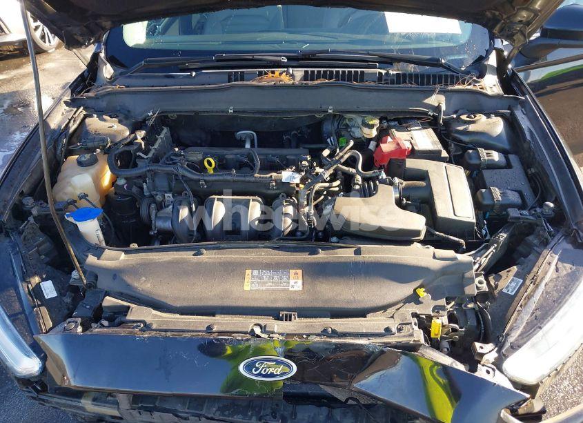 Photo 10 of 2015 Ford Fusion S (VIN 3FA6P0G78FR132480)