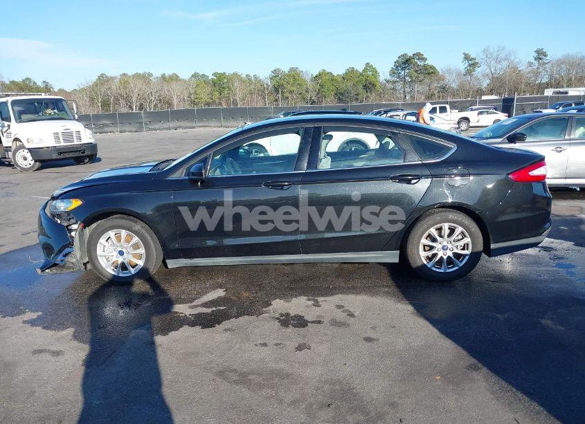 Photo 14 of 2015 Ford Fusion S (VIN 3FA6P0G78FR132480)