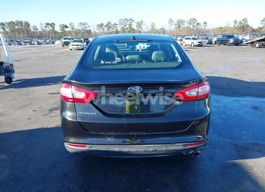 Photo 16 of 2015 Ford Fusion S (VIN 3FA6P0G78FR132480)