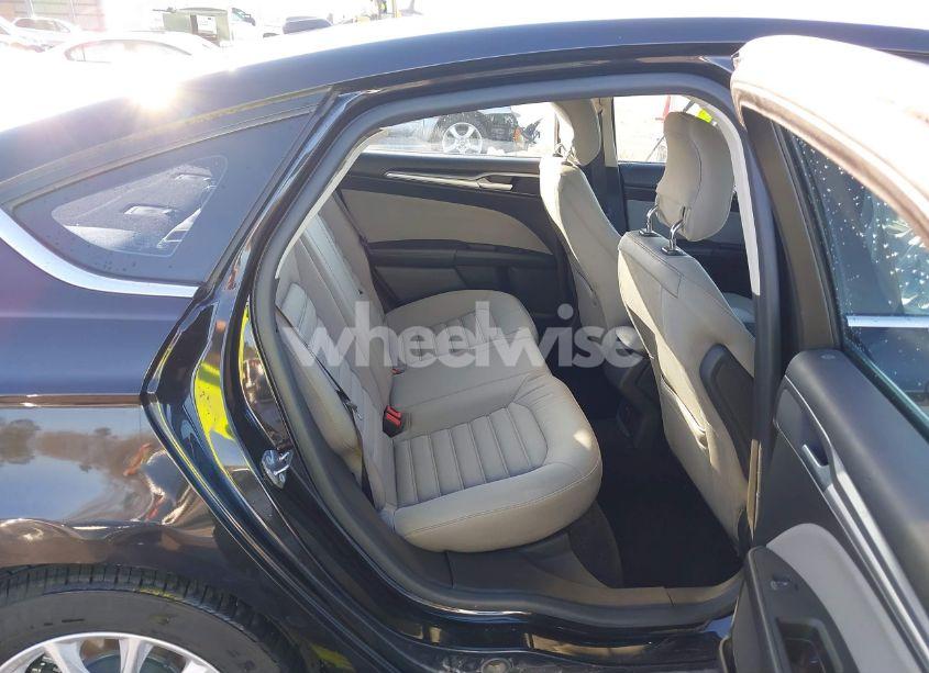 Photo 8 of 2015 Ford Fusion S (VIN 3FA6P0G78FR132480)