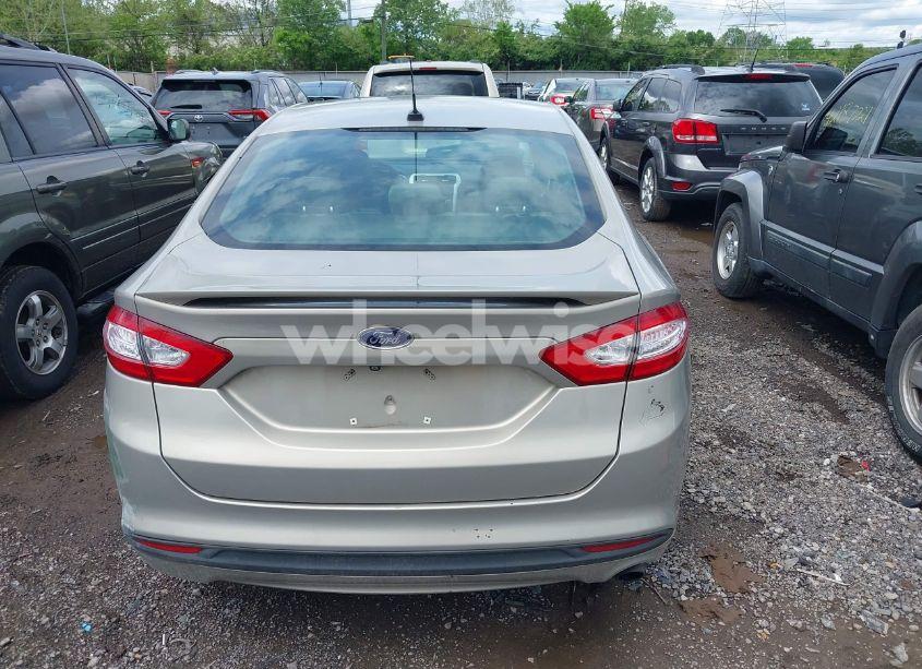 Photo 16 of 2016 Ford Fusion S (VIN 3FA6P0G78GR100968)