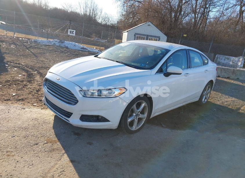 Photo 2 of 2016 Ford Fusion S (VIN 3FA6P0G78GR108973)