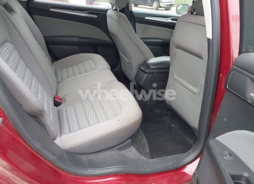 Photo 8 of 2016 Ford Fusion S (VIN 3FA6P0G78GR131105)