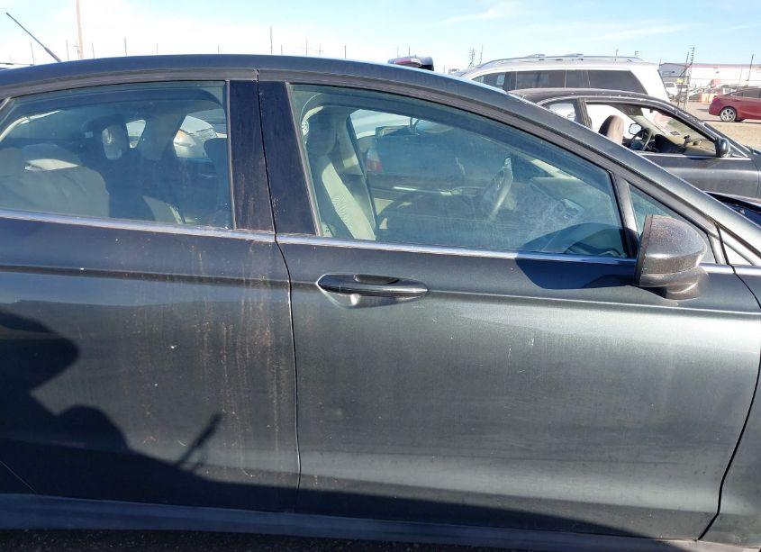 Photo 13 of 2016 Ford Fusion S (VIN 3FA6P0G78GR133565)