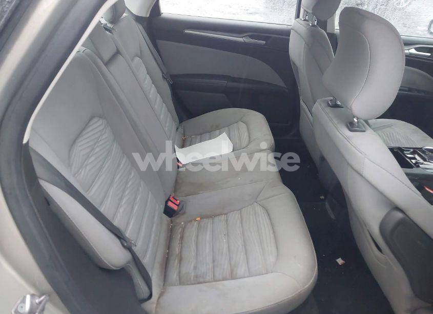 Photo 8 of 2016 Ford Fusion S (VIN 3FA6P0G78GR138247)