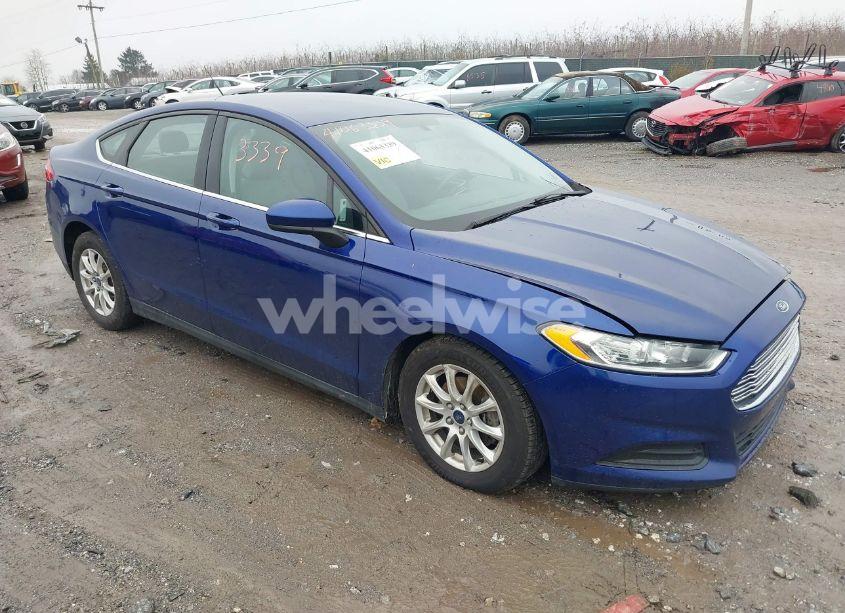 2016 Ford Fusion S (VIN 3FA6P0G78GR250918) main photo