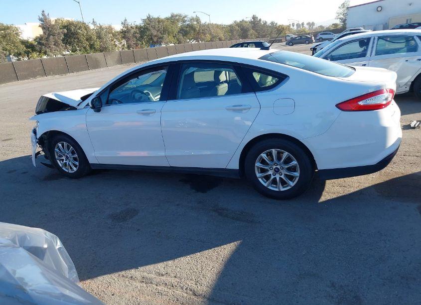 Photo 15 of 2016 Ford Fusion S (VIN 3FA6P0G78GR259537)