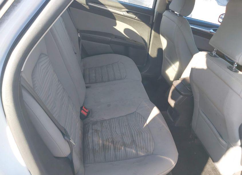 Photo 8 of 2016 Ford Fusion S (VIN 3FA6P0G78GR259537)