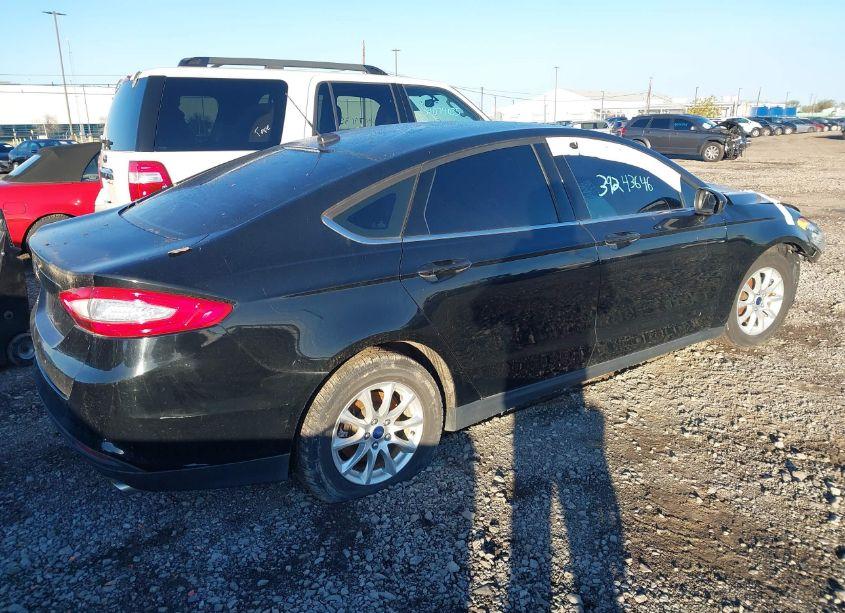 Photo 4 of 2016 Ford Fusion S (VIN 3FA6P0G78GR338433)