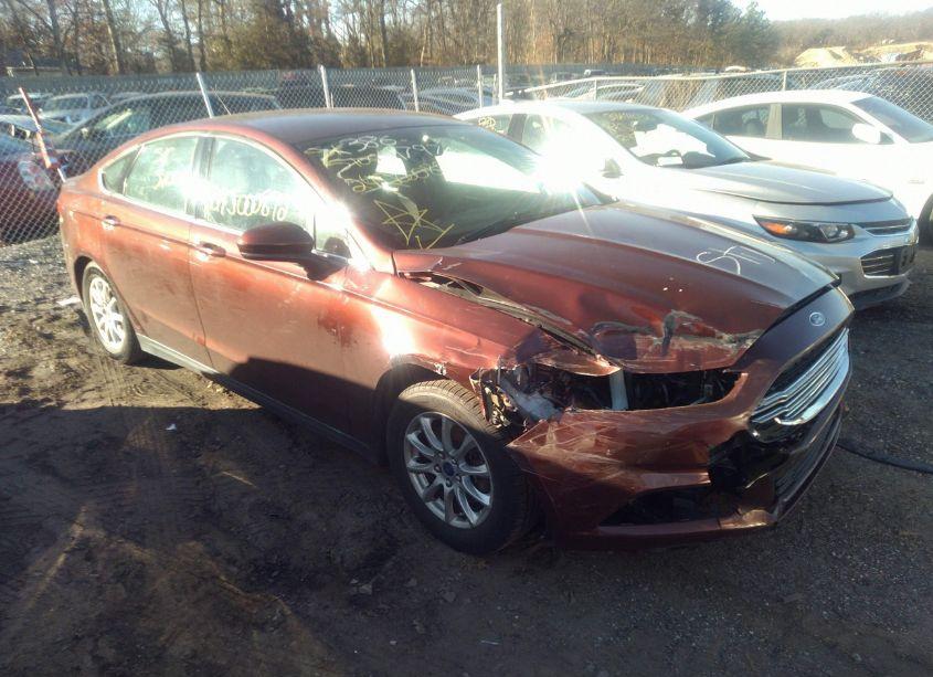 2016 Ford Fusion S (VIN 3FA6P0G78GR374056) main photo