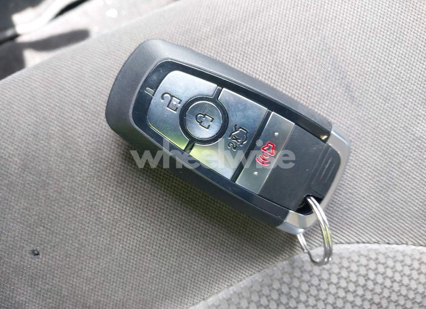 Photo 11 of 2017 Ford Fusion S (VIN 3FA6P0G78HR104794)