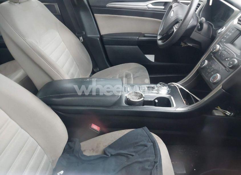 Photo 5 of 2017 Ford Fusion S (VIN 3FA6P0G78HR104794)