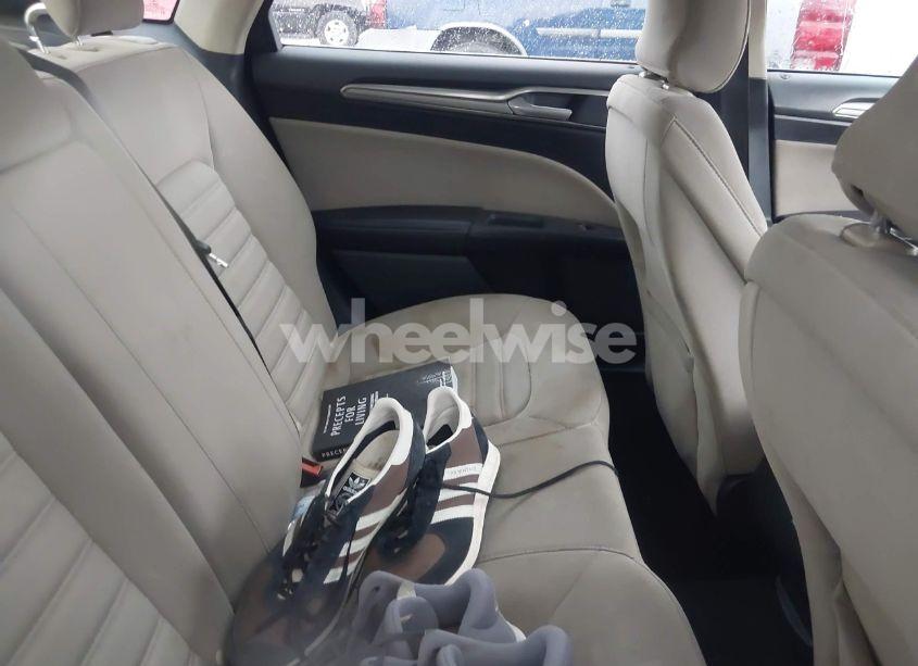 Photo 8 of 2017 Ford Fusion S (VIN 3FA6P0G78HR104794)