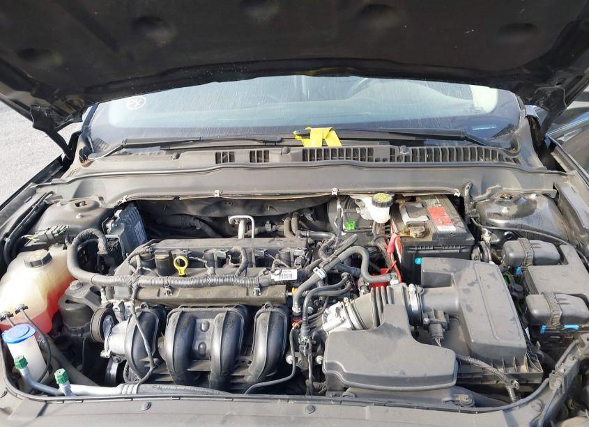 Photo 10 of 2017 Ford Fusion S (VIN 3FA6P0G78HR109400)