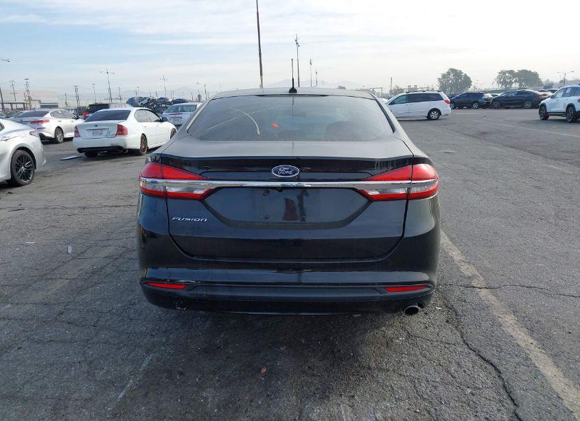 Photo 16 of 2017 Ford Fusion S (VIN 3FA6P0G78HR109400)