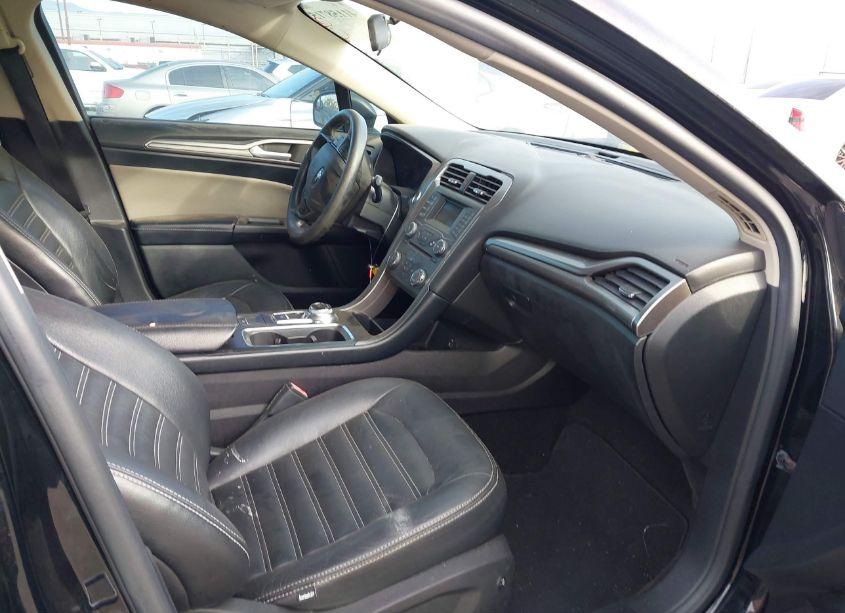 Photo 5 of 2017 Ford Fusion S (VIN 3FA6P0G78HR109400)