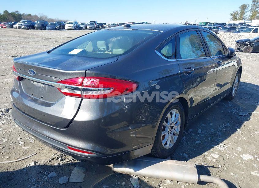 Photo 4 of 2017 Ford Fusion S (VIN 3FA6P0G78HR369523)
