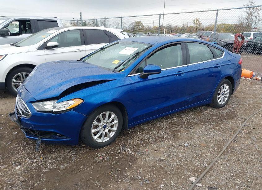 Photo 2 of 2017 Ford Fusion S (VIN 3FA6P0G78HR394664)