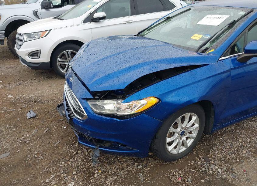 Photo 6 of 2017 Ford Fusion S (VIN 3FA6P0G78HR394664)