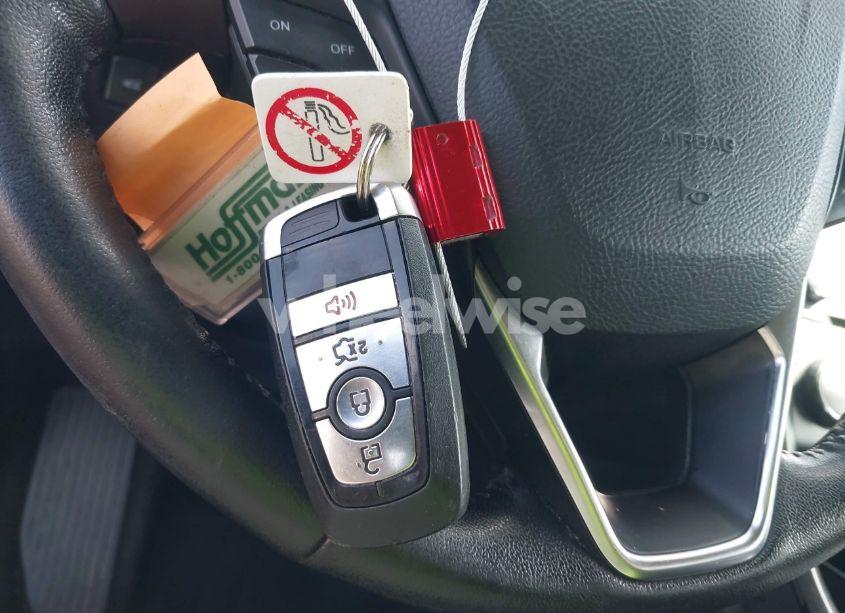 Photo 11 of 2018 Ford Fusion S (VIN 3FA6P0G78JR126624)