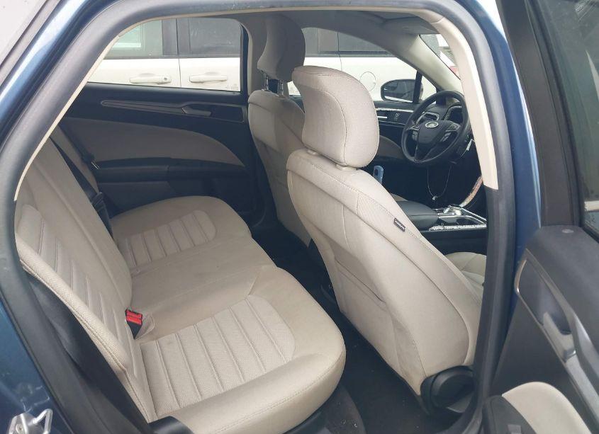 Photo 8 of 2018 Ford Fusion S (VIN 3FA6P0G78JR265538)