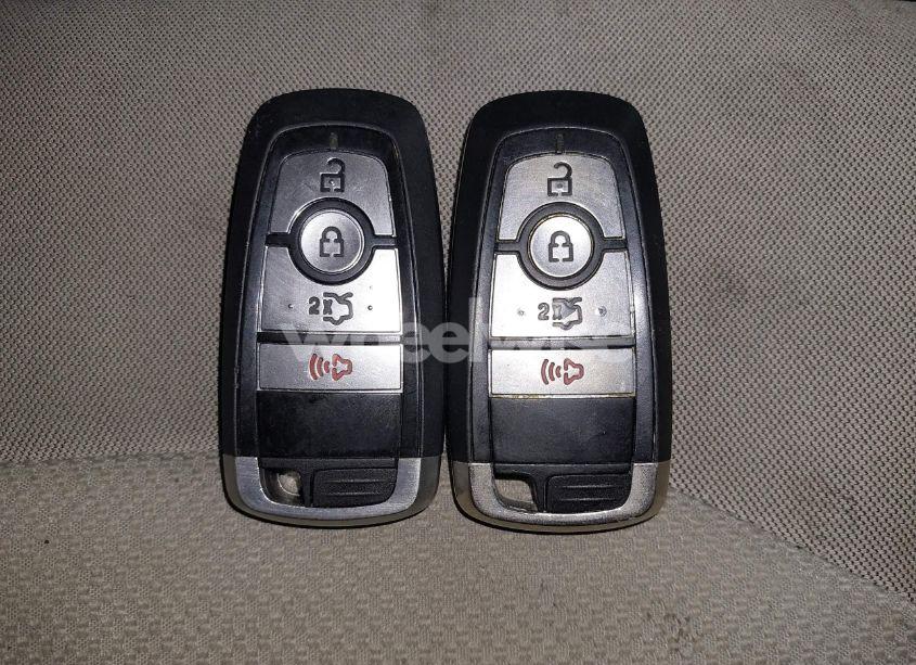 Photo 11 of 2019 Ford Fusion S (VIN 3FA6P0G78KR244660)