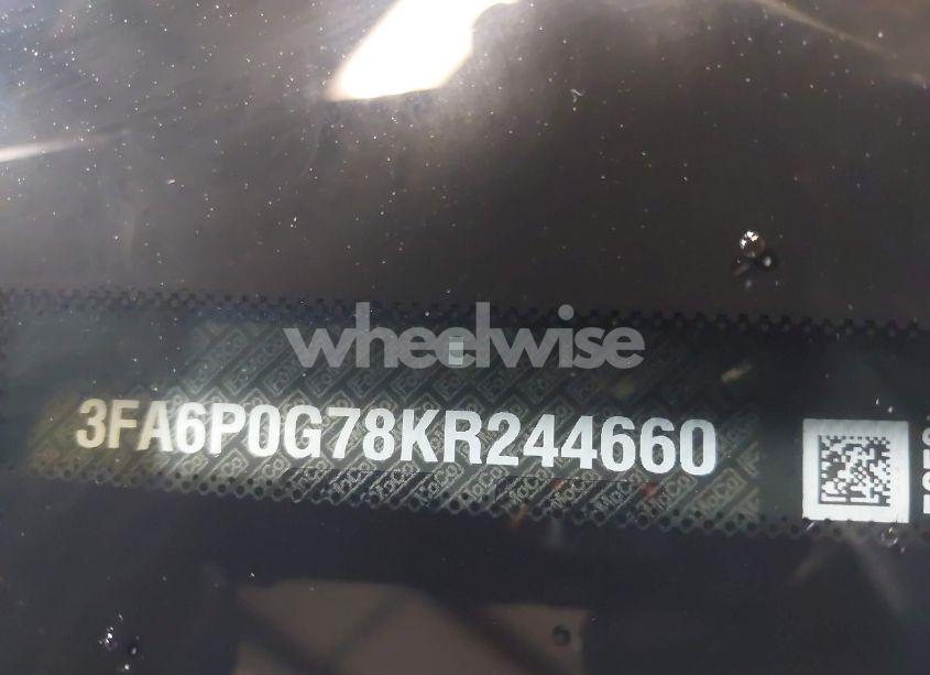 Photo 17 of 2019 Ford Fusion S (VIN 3FA6P0G78KR244660)