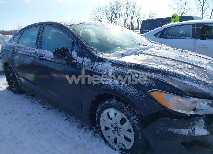 Photo 14 of 2020 Ford Fusion S (VIN 3FA6P0G78LR163546)
