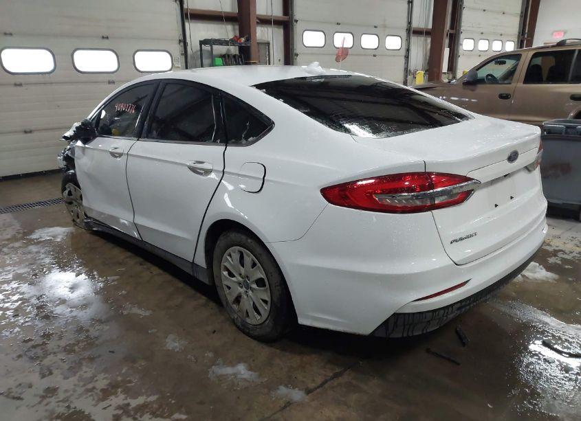 Photo 3 of 2020 Ford Fusion S (VIN 3FA6P0G78LR215791)