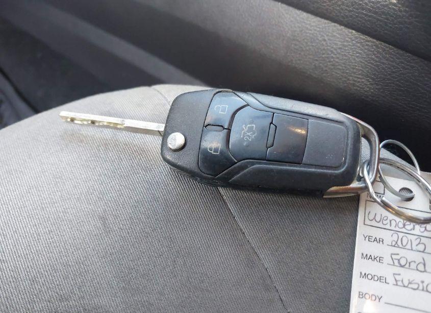 Photo 11 of 2013 Ford Fusion S (VIN 3FA6P0G79DR146059)